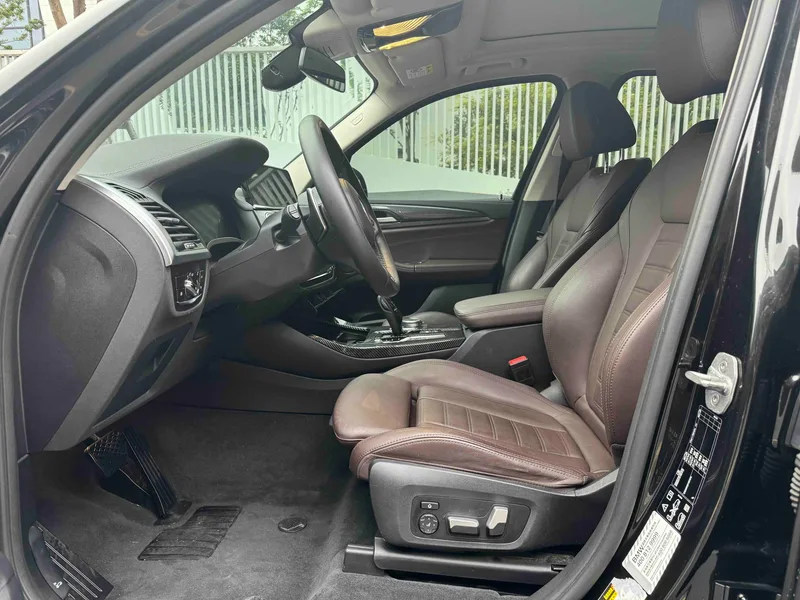 BMW X3 2020 xDrive28i M Conjunto deportivo interior foto 10