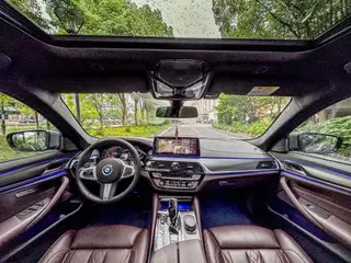 BMW 5 Series 2022 Restyling 540i Fashion Edition M Sports suit exterior photo 7