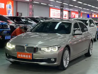 BMW 3 Series 2018 320Li Fashionable