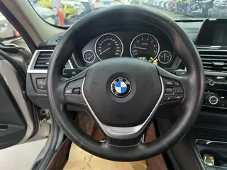 BMW 3 Series 2018 320Li Style tendance intérieur photo 13