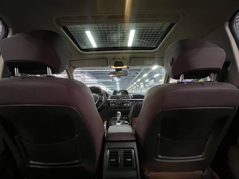 BMW 3 Series 2018 320Li Style tendance intérieur photo 15