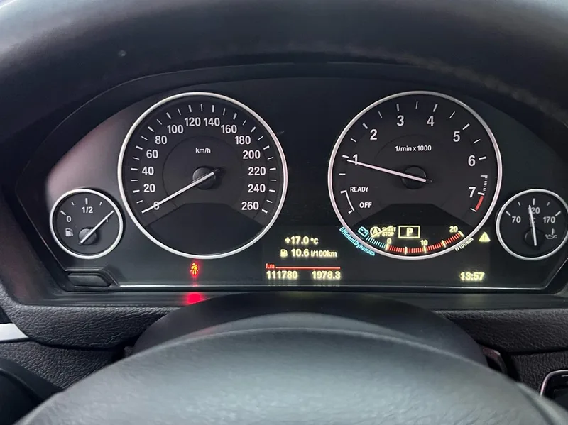BMW 3 Series 2018 320Li Style tendance intérieur photo 19