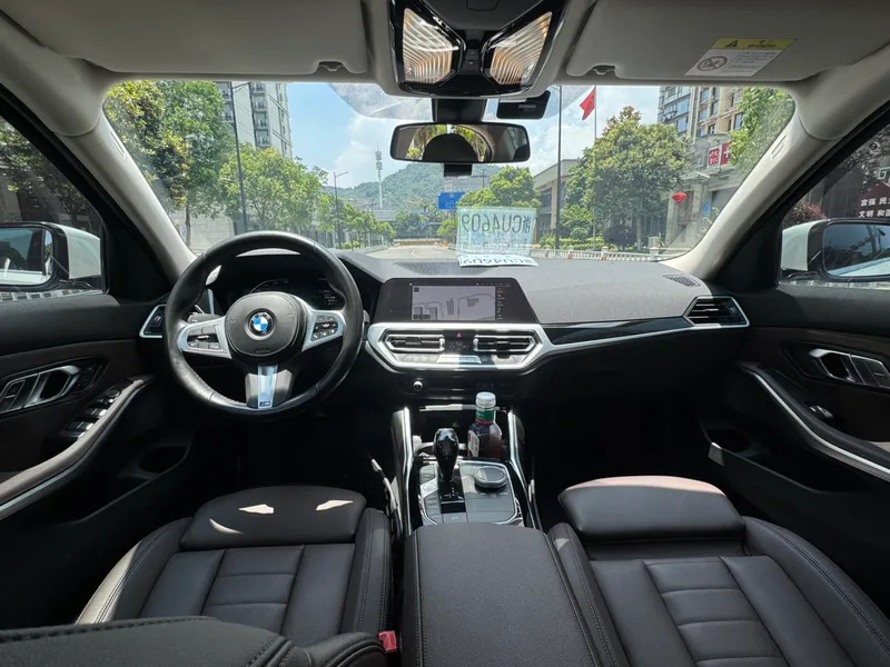 BMW 3 Series 2020 320Li M Ensemble de sport extérieur photo 5