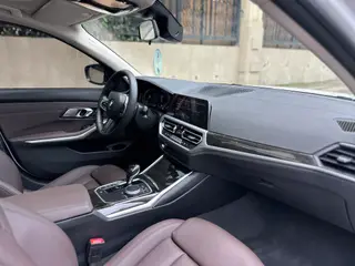 BMW 3 Series 2020 325Li M Sports suit interior photo 12