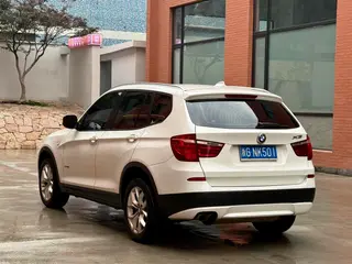 BMW X3 2011 xDrive28i Leading Type exterior photo 6
