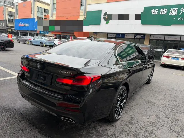 BMW 5 Series 2021 530Li Premium Class M Sports suit exterior photo 4