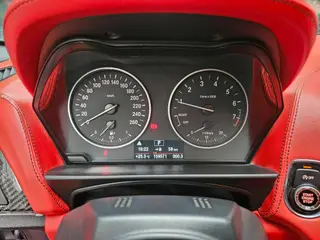 BMW 2 Series 2015 218i Coupé cabriolet intérieur photo 11