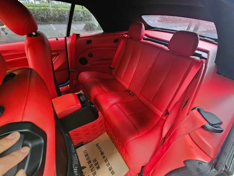 BMW 2 Series 2015 218i Coupé cabriolet intérieur photo 14