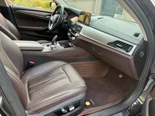 BMW 5 Series 2019 530Li xDrive Luxury Set exterior photo 4
