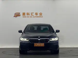 BMW 5 Series 2021 Restyling 525Li M Sports suit exterior photo 3