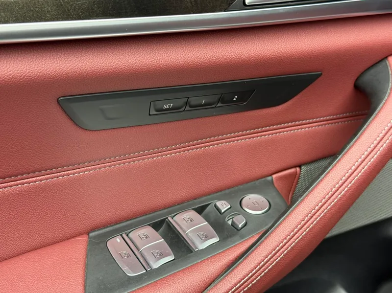 BMW 5 Series 2021 Restyling 525Li M Sports suit exterior photo 7