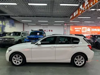 BMW 1 Series (Imported) 2013 Restyling 116i Leading Type exterior photo 3