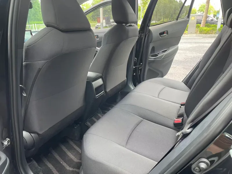 Toyota Corolla Cross 2024 2.0L CVT Version avant-gardiste intérieur photo 10