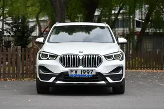 BMW X1 2020 sDrive20Li Fashionable exterior photo 2