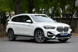 BMW X1 2020 sDrive20Li Fashionable exterior photo 3