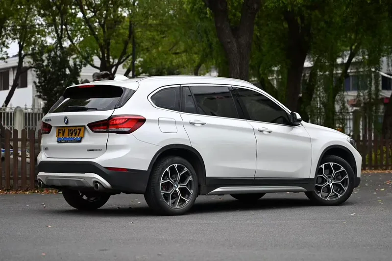 BMW X1 2020 sDrive20Li Fashionable exterior photo 4