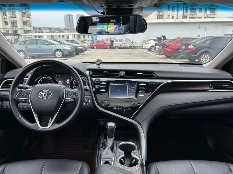 Toyota Camry 2018 2.0G Version de luxe extérieur photo 5