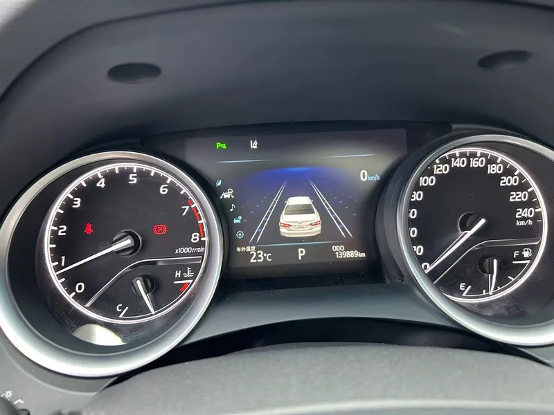Toyota Camry 2018 2.0G Version de luxe extérieur photo 10