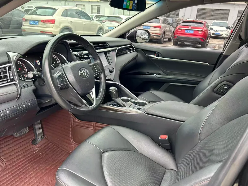 Toyota Camry 2018 2.0G Version de luxe intérieur photo 13
