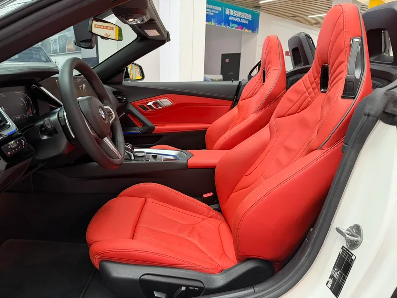 BMW Z4 2022 sDrive 25i M Conjunto deportivo interior foto 11