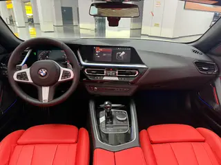 BMW Z4 2022 sDrive 25i M Conjunto deportivo interior foto 16