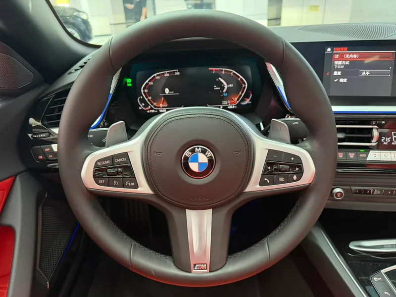 BMW Z4 2022 sDrive 25i M Conjunto deportivo interior foto 17