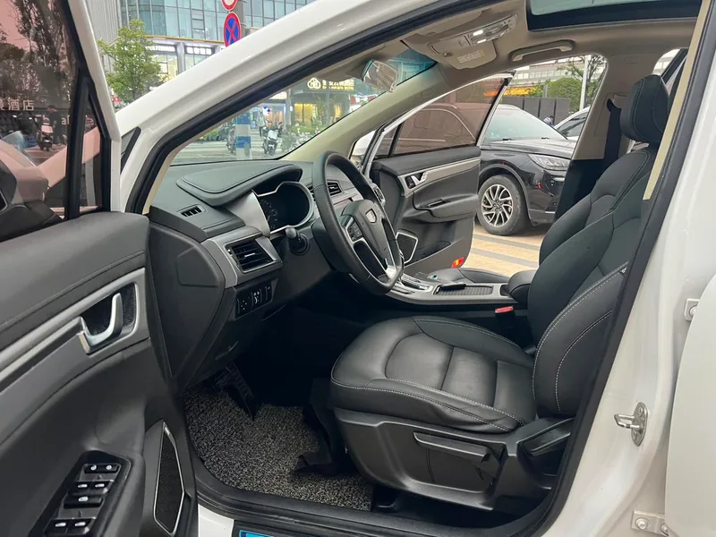Geely Emgrand GS 2018 Versión deportiva 1.8L Tipo de collar automático exterior foto 5