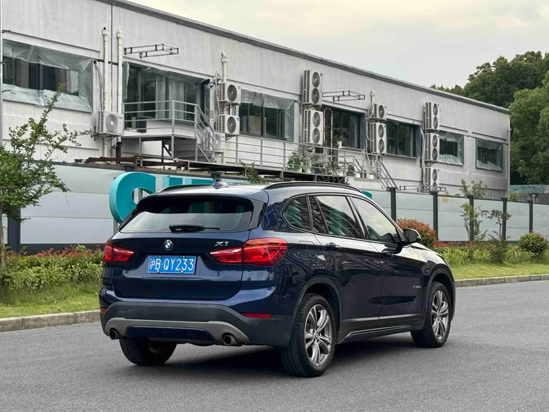 BMW X1 2016 xDrive20Li Luxury type exterior photo 4