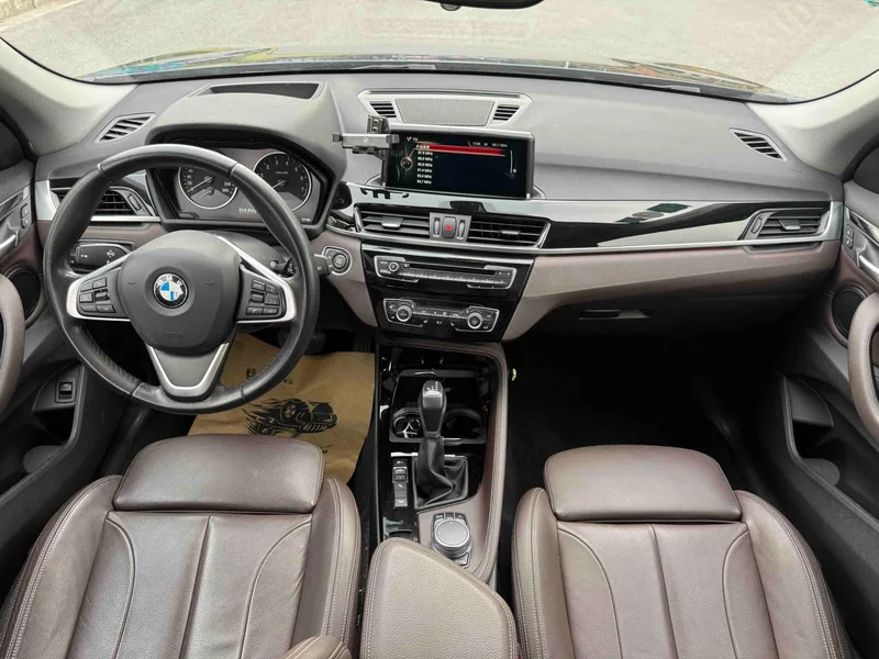 BMW X1 2016 xDrive20Li Luxury type interior photo 11