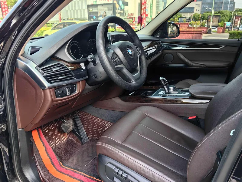 BMW X5 2017 xDrive28i interior photo 6