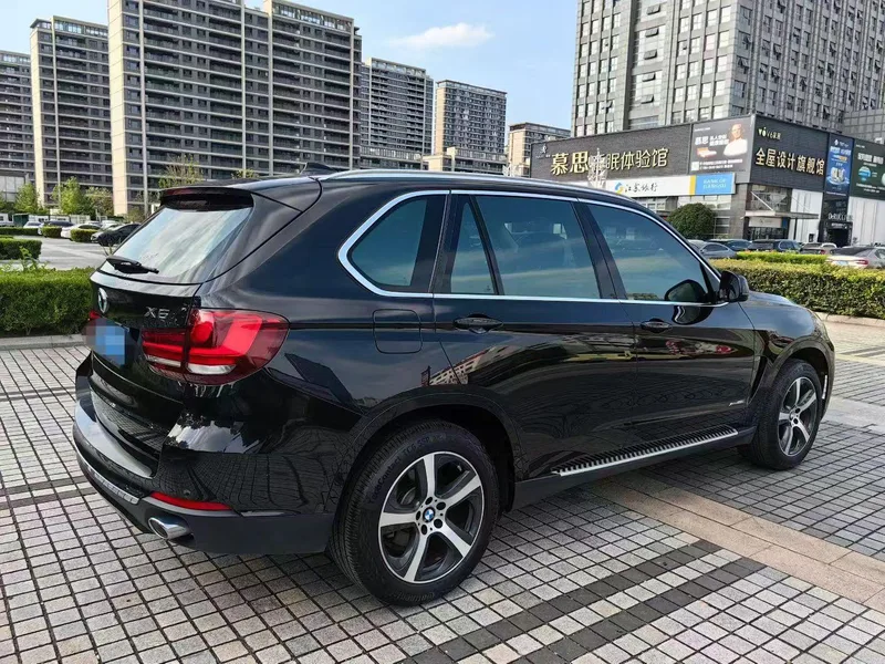 BMW X5 2017 xDrive28i interior photo 8