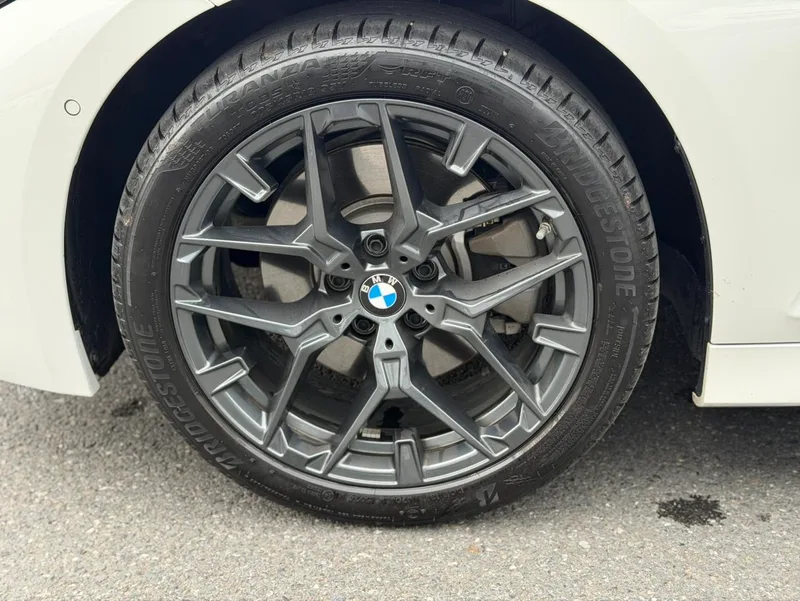 BMW 3 Series 2025 330Li M Sports Night Suit exterior photo 4