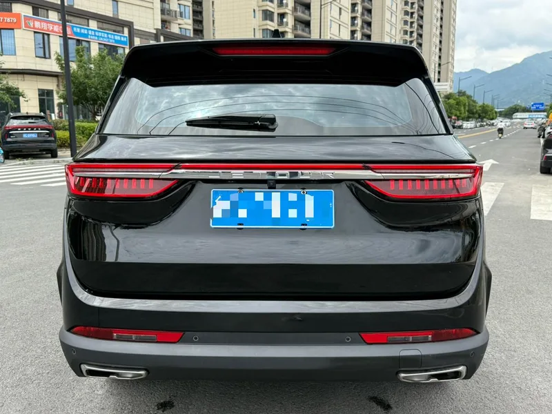 Jetour X90 PRO 2024 1.6TD DCT Роскошная версия интерьер фото 16