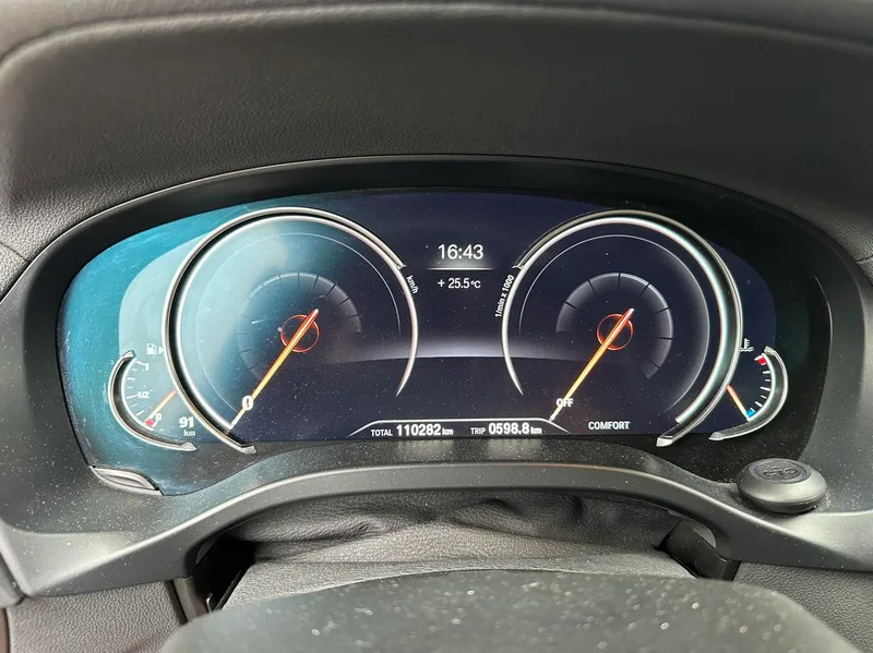 BMW X3 2018 xDrive25i M Sports suit Country VI interior photo 13