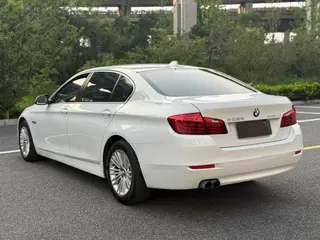 BMW 5 Series 2014 525Li Leading Type interior photo 6