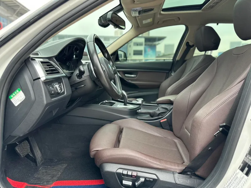 BMW 3 Series 2019 320Li M Спортивный костюм экстерьер фото 3