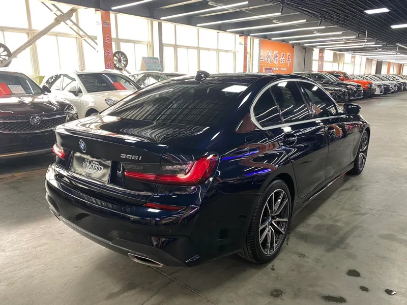 BMW 3 Series 2020 Restyling 325i M Sports suit exterior photo 5