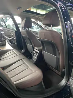 BMW 3 Series 2020 Restyling 325i M Sports suit interior photo 12