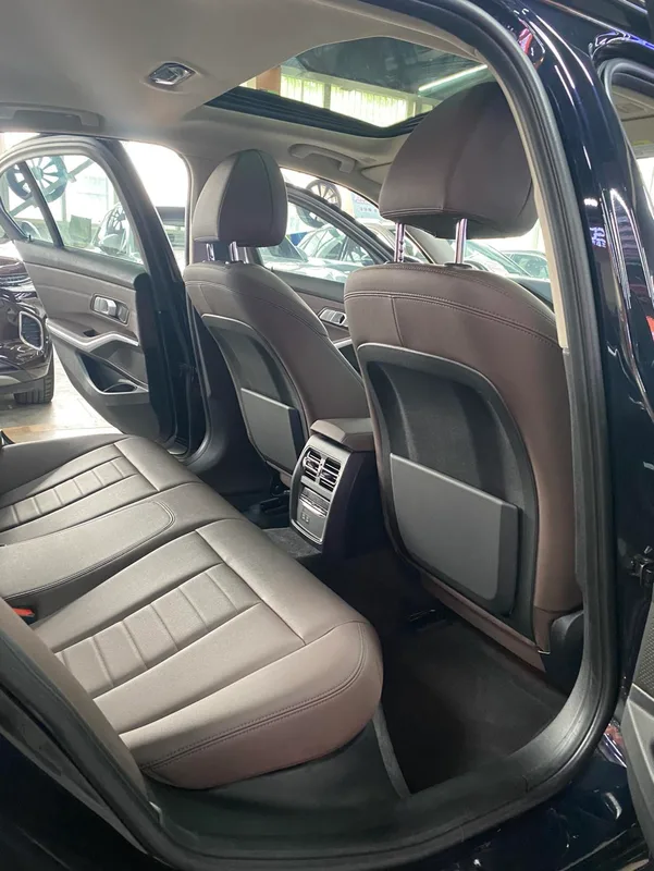 BMW 3 Series 2020 Restyling 325i M Sports suit interior photo 12