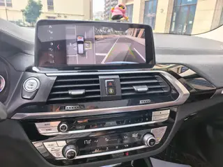 BMW X3 2019 xDrive25i M Sports suit interior photo 20