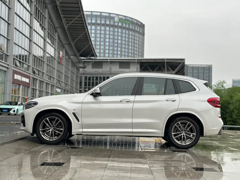 BMW X3 2021 xDrive25i M Ensemble de sport extérieur photo 4