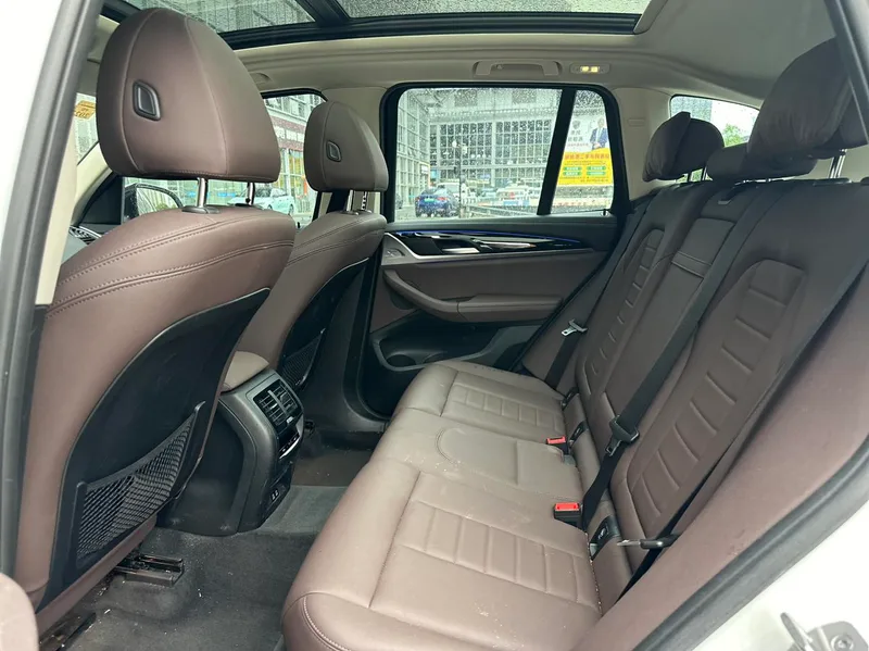 BMW X3 2021 xDrive25i M Ensemble de sport intérieur photo 15