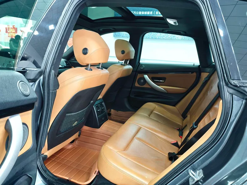 BMW 3 Series GT 2019 320i M Спортивный экстерьер фото 8