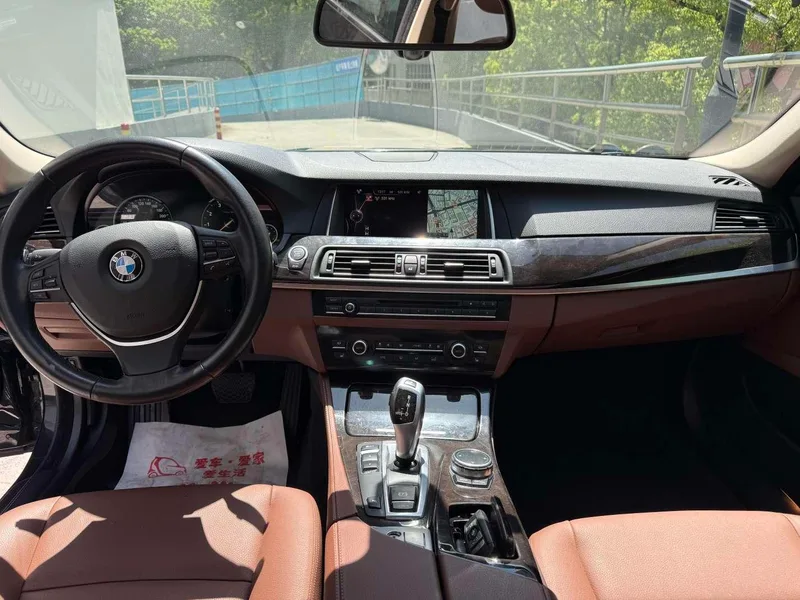 BMW 5 Series 2014 528Li xDrive Leader extérieur photo 8
