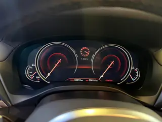 BMW X4 2019 xDrive30i M Off-road suit interior photo 10