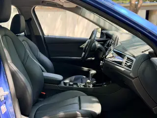 BMW 1 Series 2018 118i Deporte interior foto 12