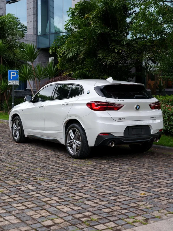 BMW X2 2021 sDrive25i Leading Type M Sports suit interior photo 13