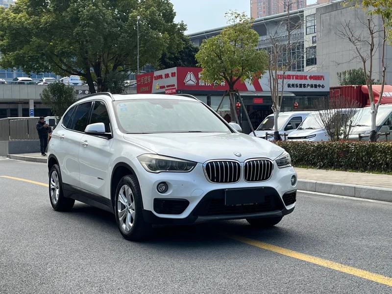 BMW X1 2016 sDrive18Li Type de luxe extérieur photo 3