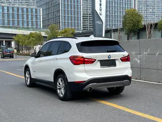 BMW X1 2016 sDrive18Li Type de luxe extérieur photo 4