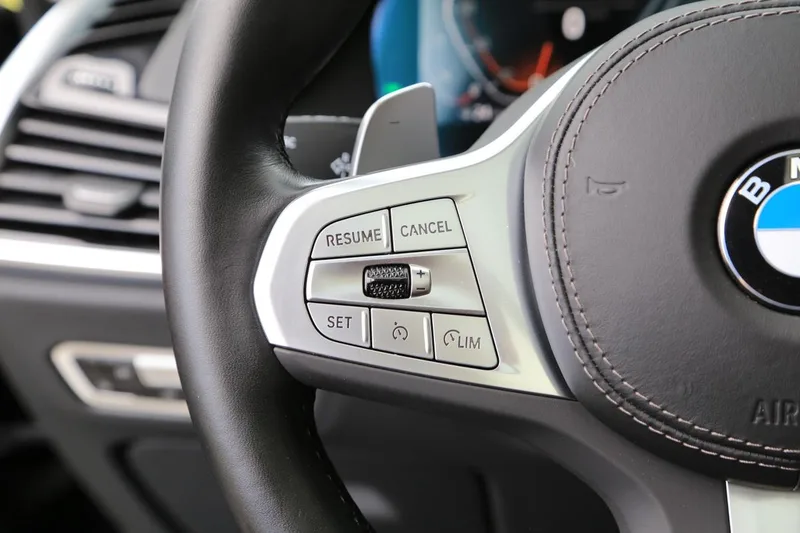 BMW X5 2022 Restyling xDrive 30Li Premium Class M Sports suit interior photo 12